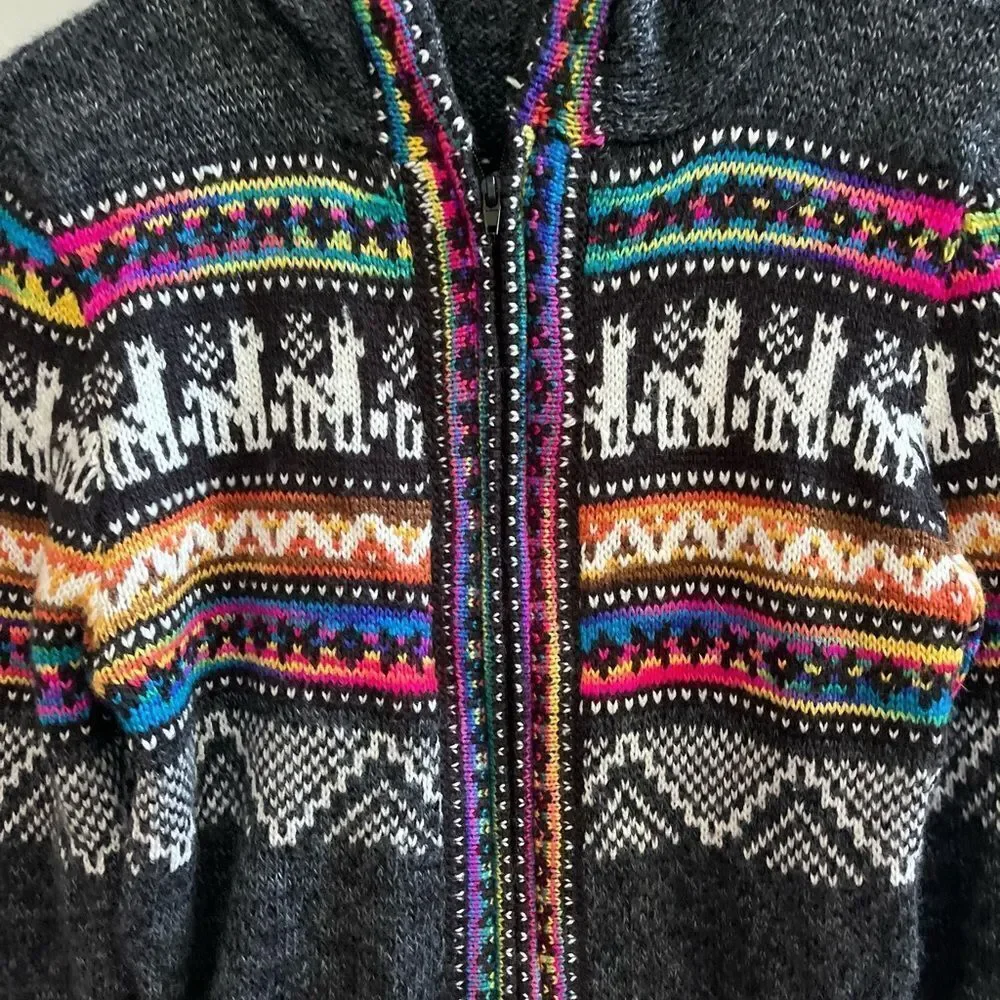 Peruvian Print Gray Acrylic Hoodie Sweater sz M EUC